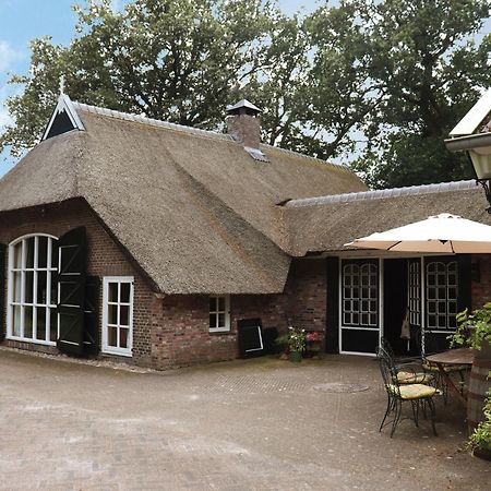 Villa On An Estate In Rheezerveen With Garden المظهر الخارجي الصورة