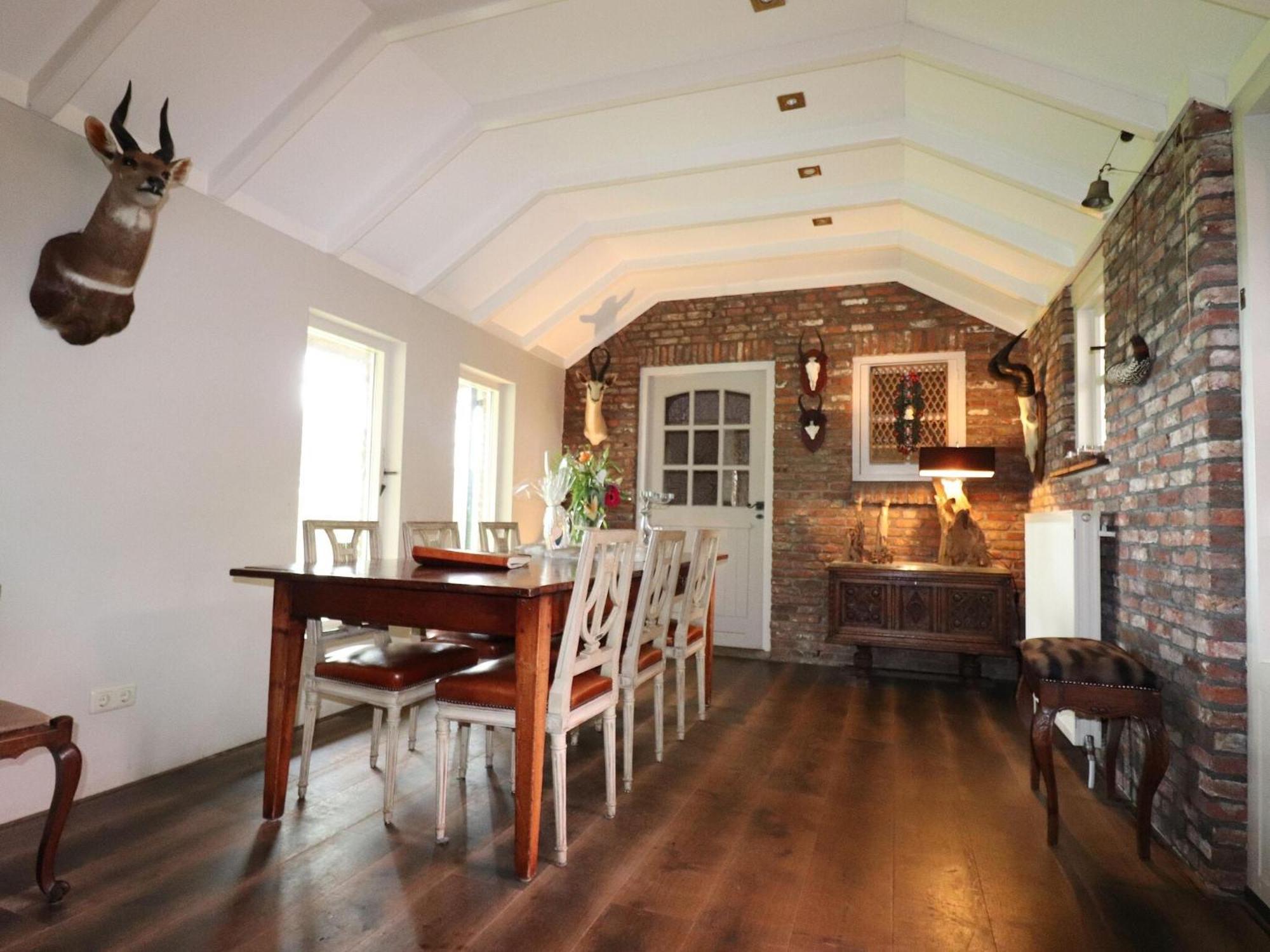 Villa On An Estate In Rheezerveen With Garden المظهر الخارجي الصورة
