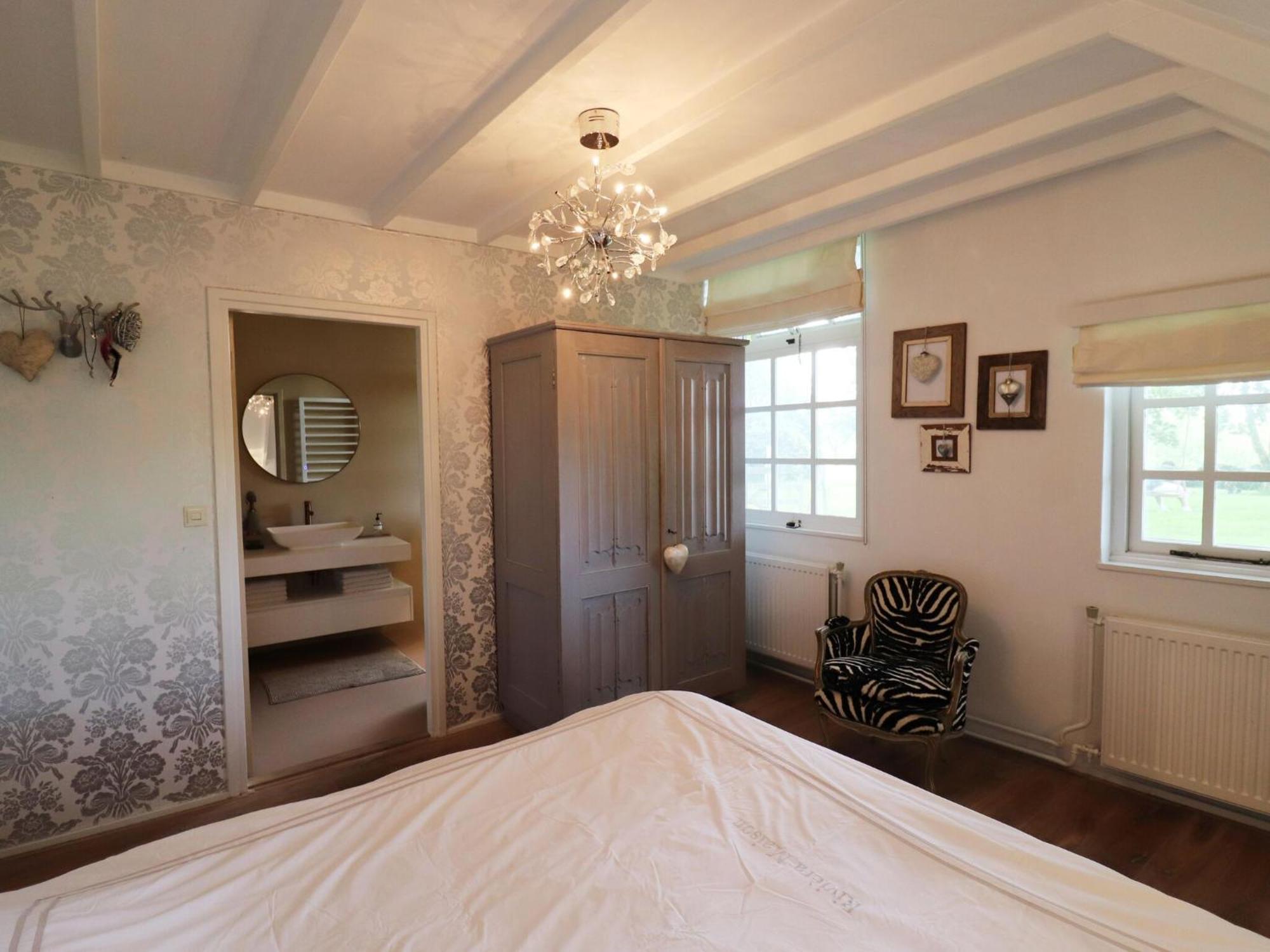 Villa On An Estate In Rheezerveen With Garden المظهر الخارجي الصورة